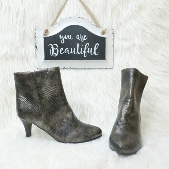 Andiamo Shoes - 🎉HP!🎉💖 Andiamo Ritual Booties 💖